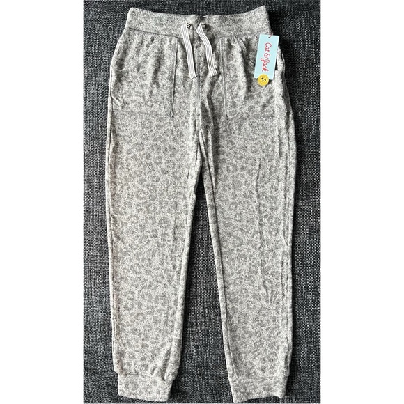NWT Cat & Jack Gray Animal Print Joggers - Picture 1 of 11